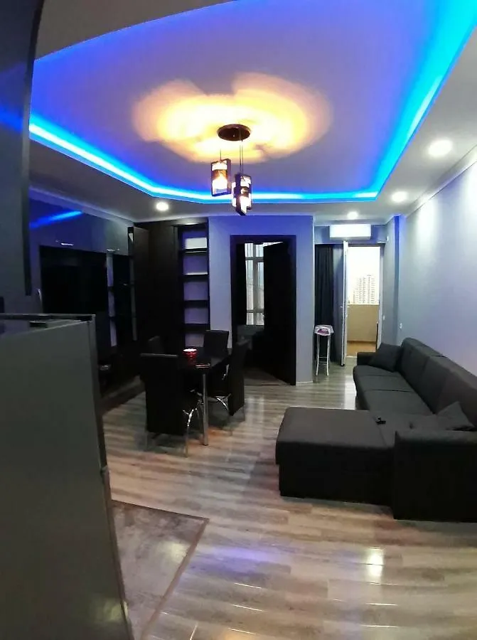 Appartamento George-Batumi